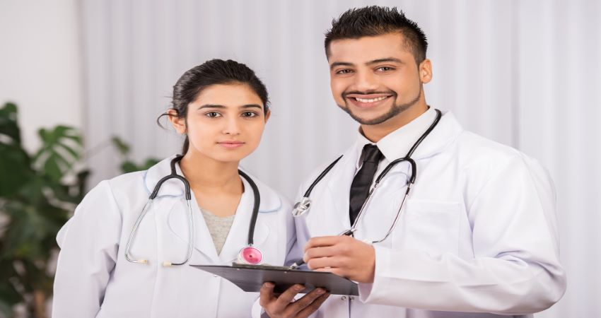 Trained physicians in canada